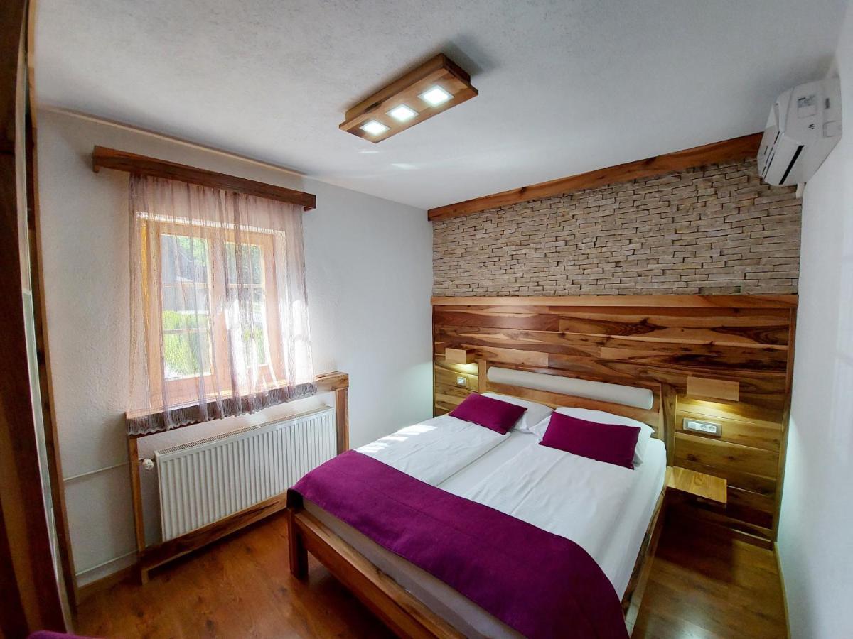 Plitvice Ethno House Pensión 3*