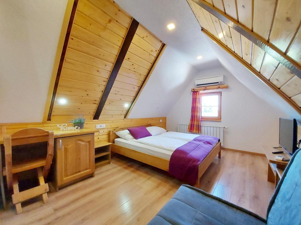 Maison d'hôtes Plitvice Ethno House Jezerce