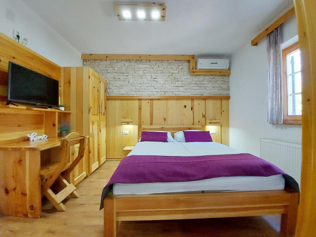 Pensión Plitvice Ethno House 3*
