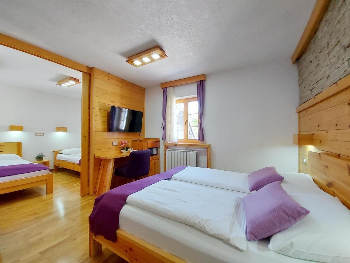 Plitvice Ethno House Pensiune
