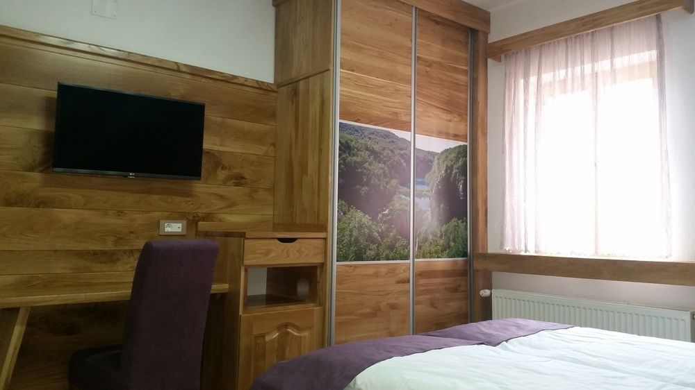 Plitvice Ethno House 3*